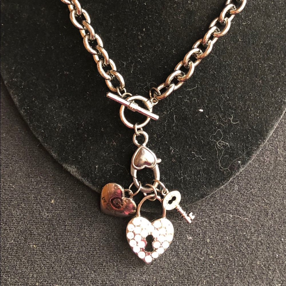 Toggle Guess necklace and bangle bracelet set